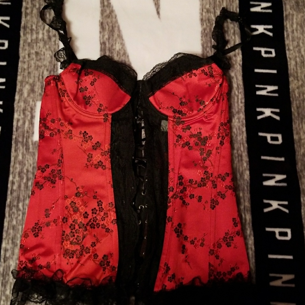 Fashion corset
